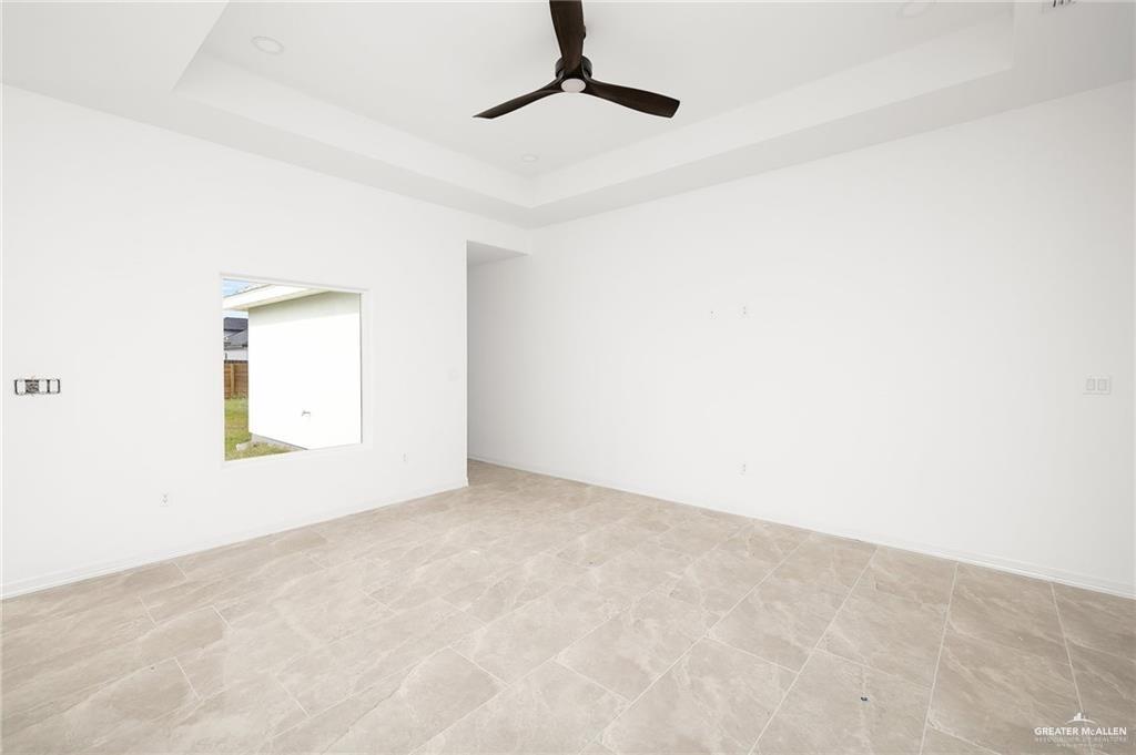 2021 Black Hills Street, San Juan, Texas image 2