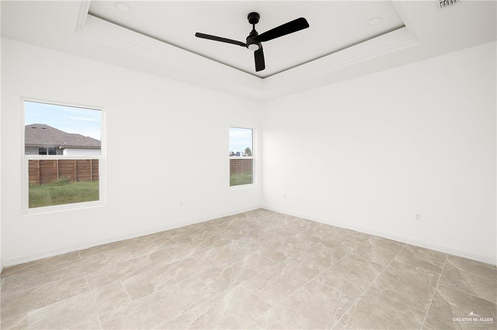 2021 Black Hills Street, San Juan, Texas image 5