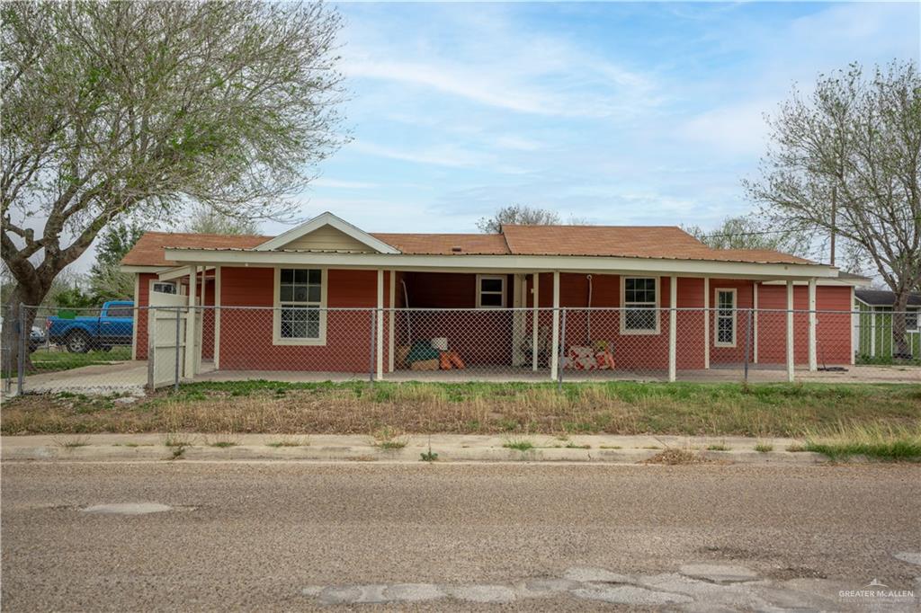 546 S Georgia Avenue, Mercedes, Texas image 2