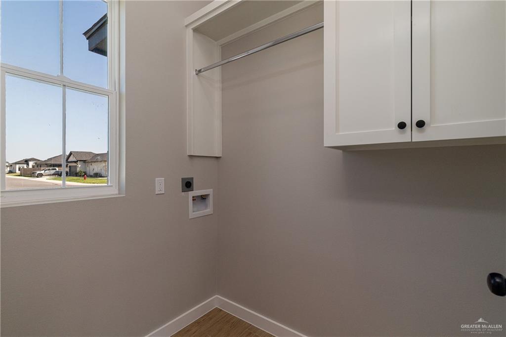 510 Balli Circle, La Feria, Texas image 7