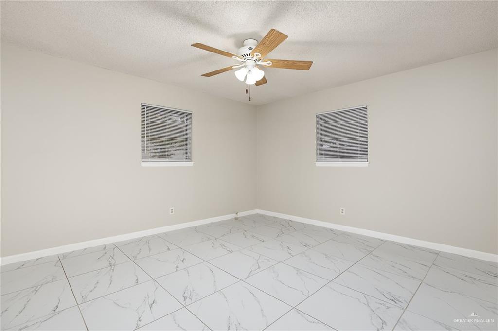 300 W Gardenia Avenue, McAllen, Texas image 12