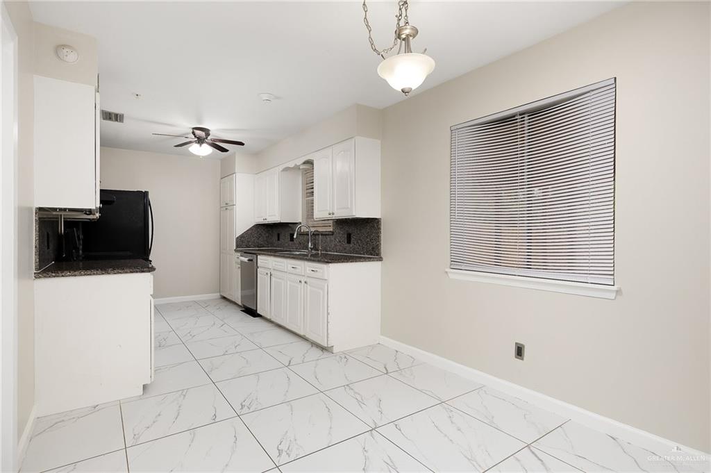 300 W Gardenia Avenue, McAllen, Texas image 6