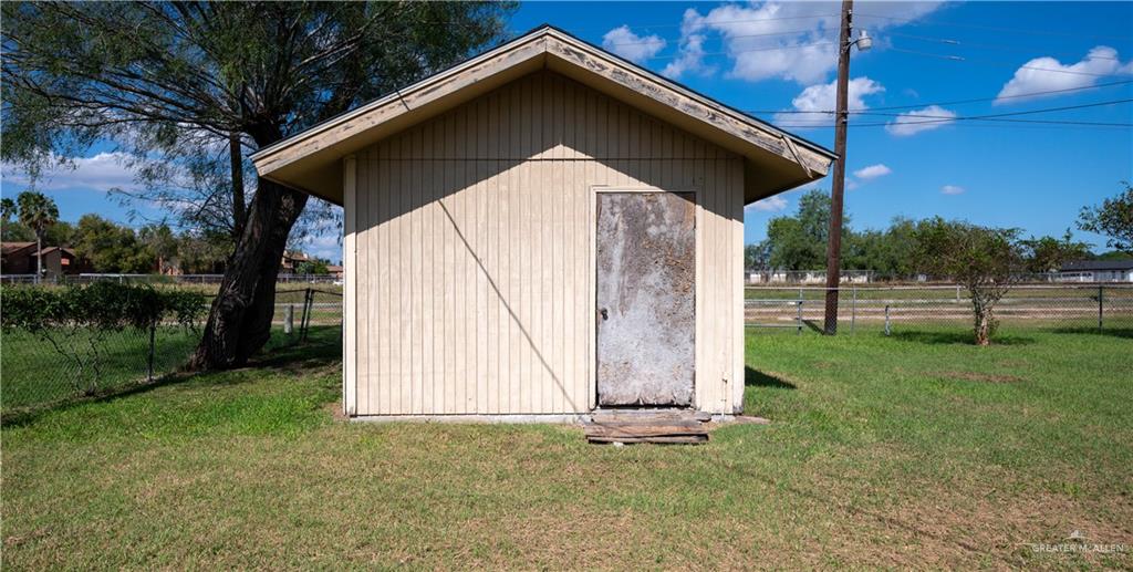 1909 E Madison Avenue, Harlingen, Texas image 17