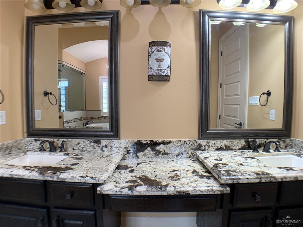 1501 Gardenia Street, Weslaco, Texas image 37