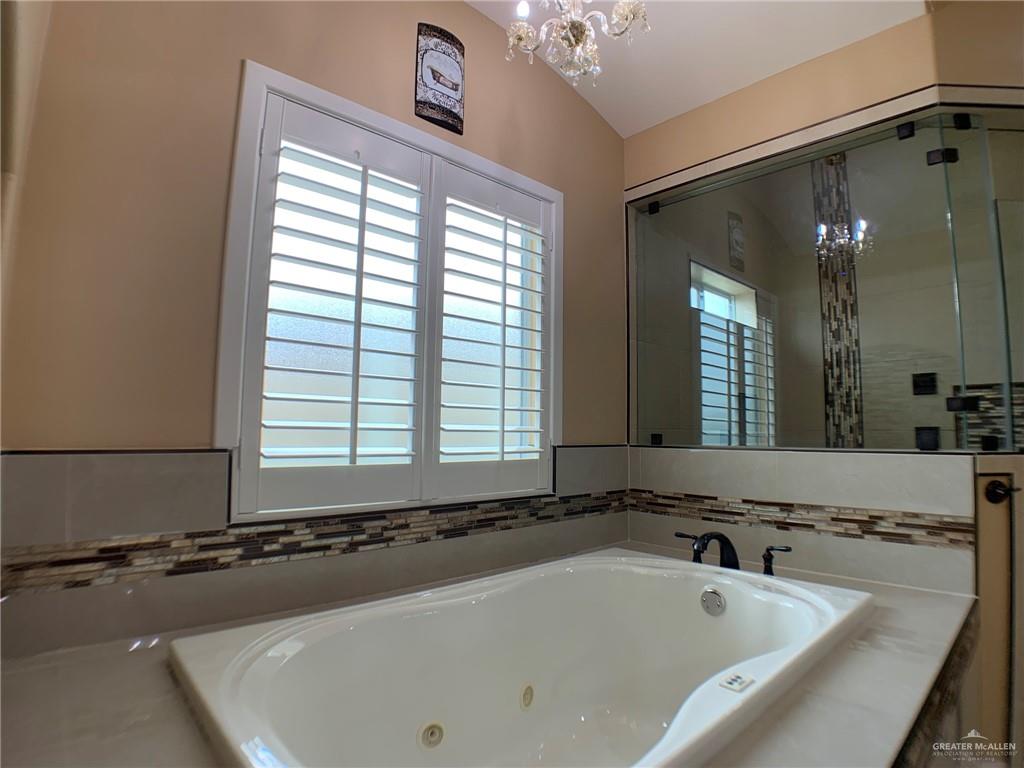 1501 Gardenia Street, Weslaco, Texas image 36