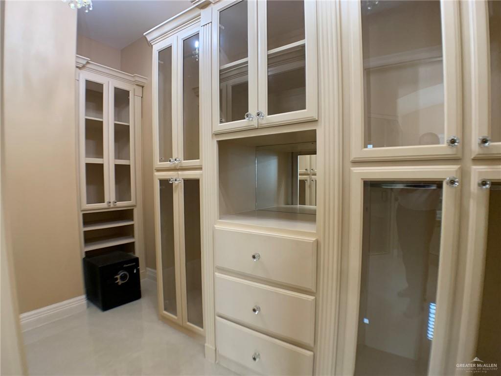 1501 Gardenia Street, Weslaco, Texas image 34