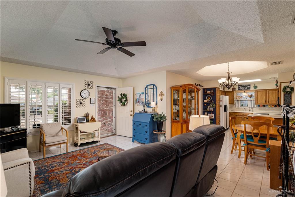 512 Mercury Street, Mission, Texas image 4