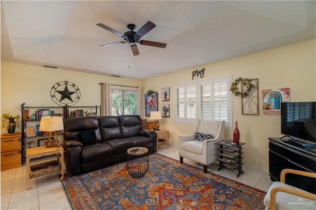 512 Mercury Street, Mission, Texas image 2