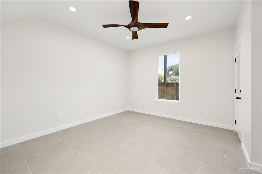 912 S Bicentennial Boulevard, McAllen, Texas image 15