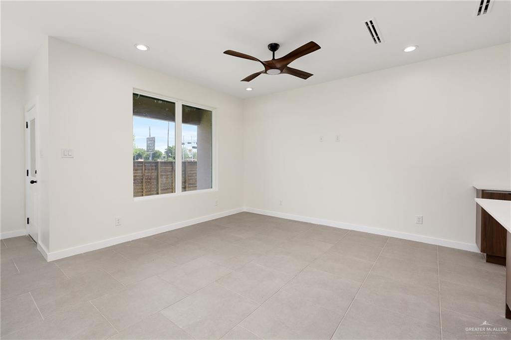 912 S Bicentennial Boulevard, McAllen, Texas image 14