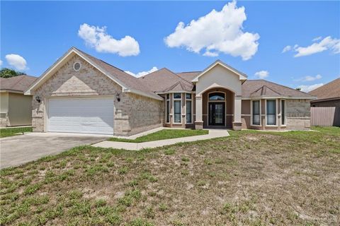 Photo of 801 New Orleans Circle, Pharr, TX 78577 (MLS # 497713)