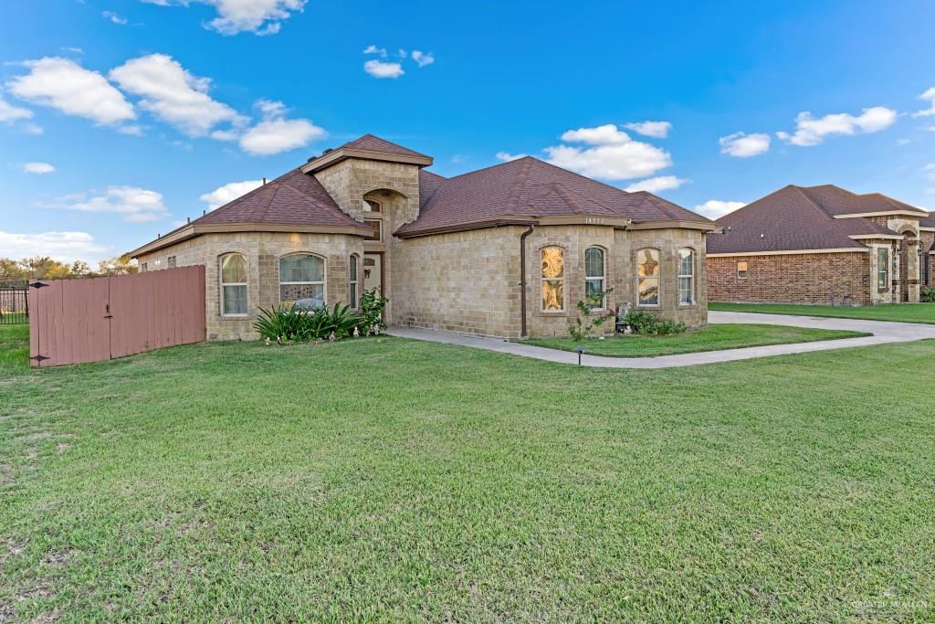 14722 Brownstone Circle, Harlingen, Texas image 2