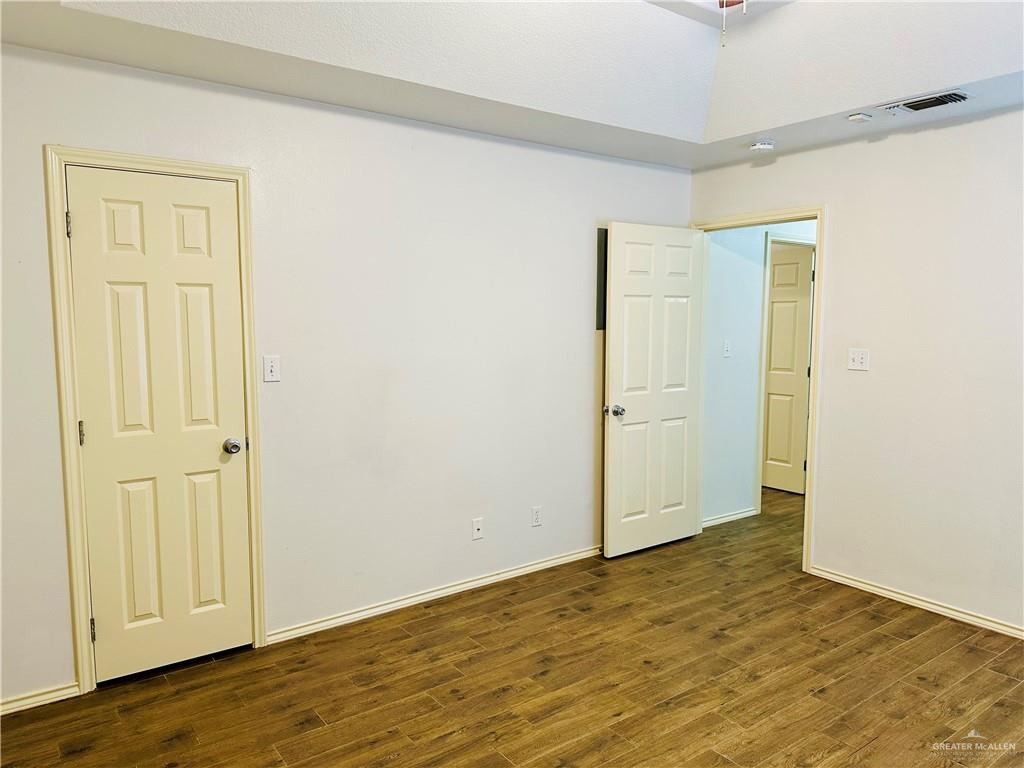 McAllen, Texas 78504, United States, 2 Bedrooms Bedrooms, ,2 BathroomsBathrooms,Residential,Active,205984