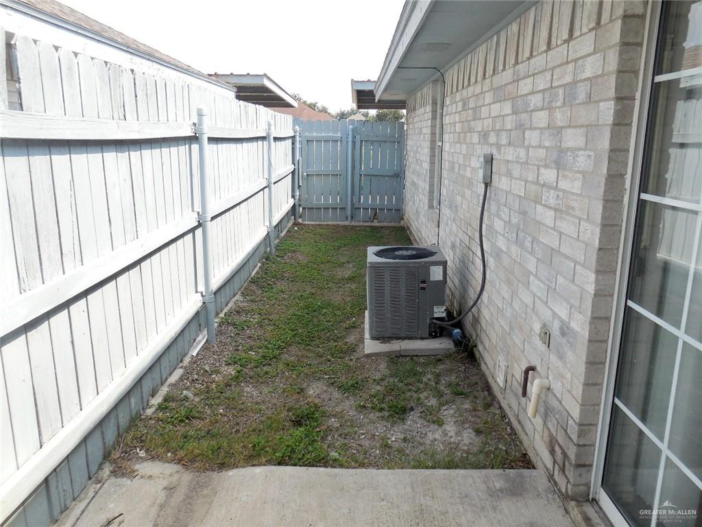 McAllen, Texas 78504, United States, 2 Bedrooms Bedrooms, ,2 BathroomsBathrooms,Residential,Active,205984