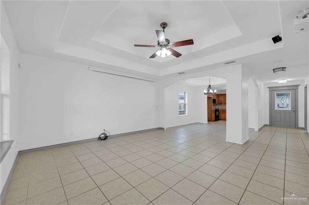3817 Frontier Drive, Edinburg, Texas image 7