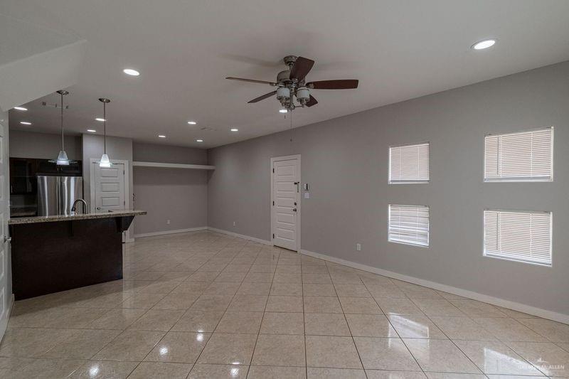 1324 E Camellia Avenue #D, McAllen, Texas image 3