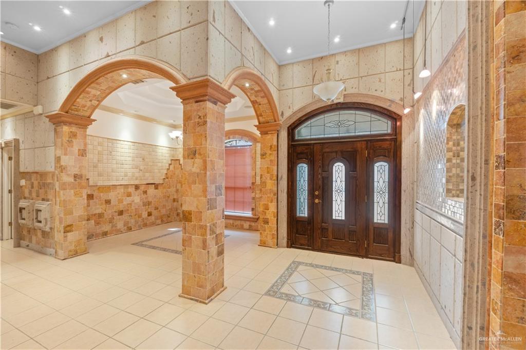 5405 N 28th Street, McAllen, Texas image 2