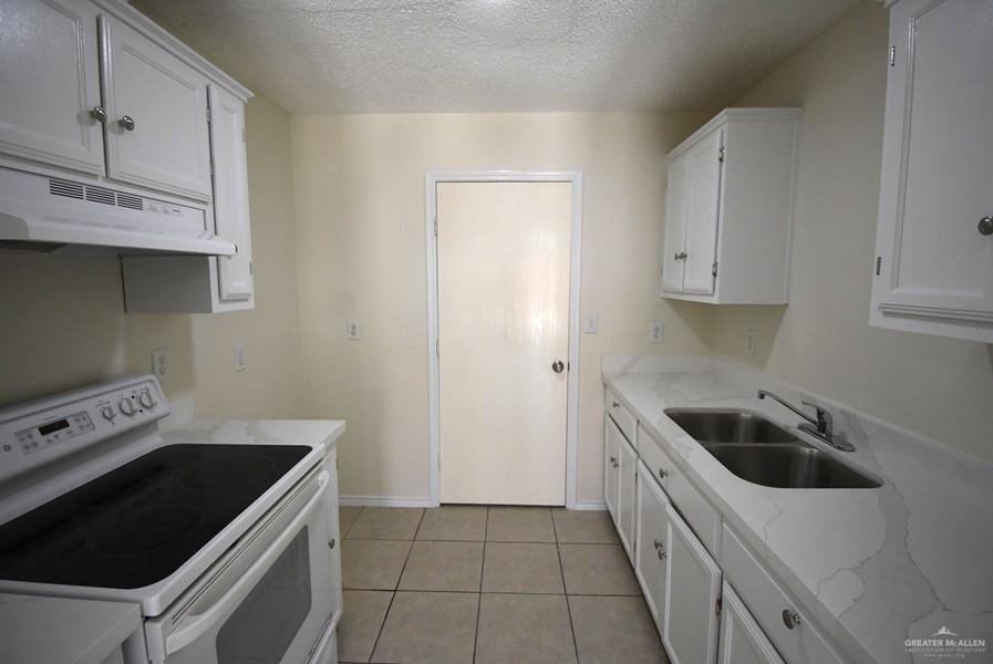 202 E Cardinal Avenue, Pharr, Texas image 4