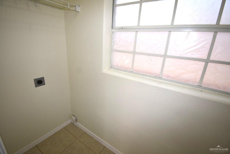 202 E Cardinal Avenue, Pharr, Texas image 13