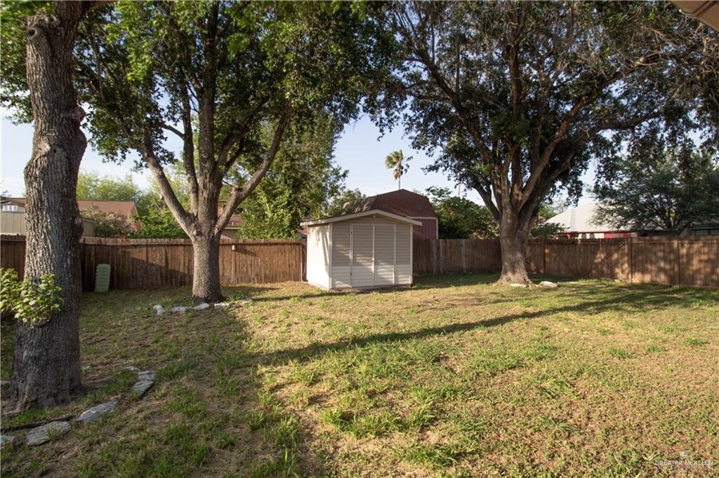 2900 Walnut Avenue, McAllen, Texas image 19