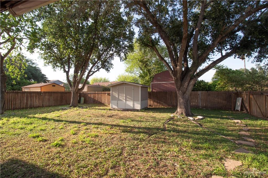 2900 Walnut Avenue, McAllen, Texas image 18