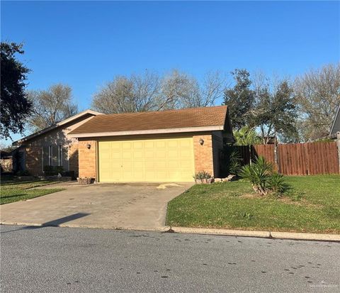 Homes For Rent - 2816 Gardenia Circle<br/> Hidalgo County, McAllen, TX 78501