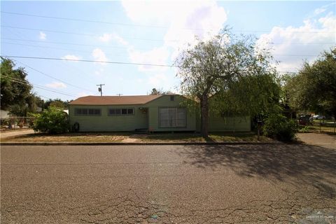 Photo of 307 W 8th Street, Weslaco, TX 78596 (MLS # 487914)