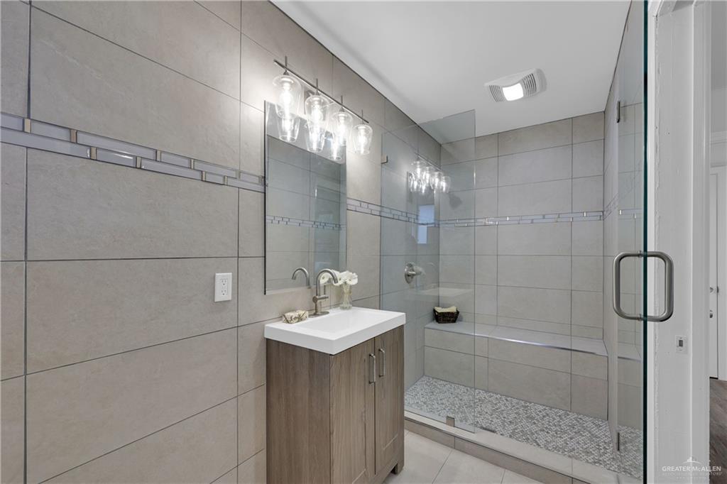 1121 N 5th Street, McAllen, Texas image 10