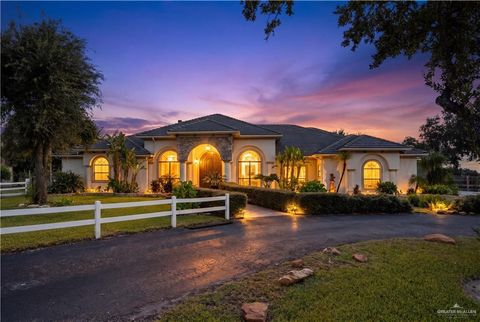 Photo of 2116 W Alberta Road, Edinburg, TX 78539 (MLS # 502755)