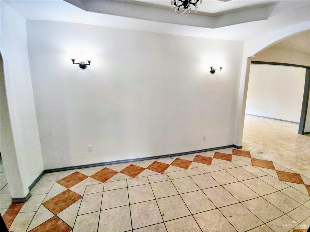 2416 S 2nd Street, McAllen, Texas image 6