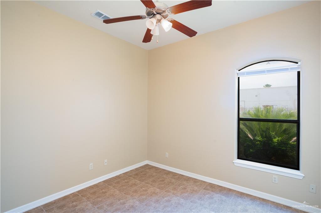 2815 Mimosa Street #6, Mission, Texas image 16