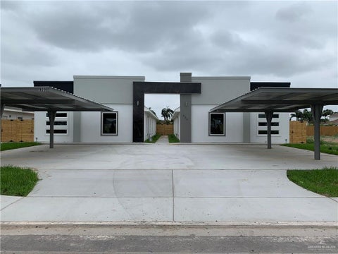 Apartment For Rent - 909 W Smith Drive #1<br/> Pharr, TX 78577