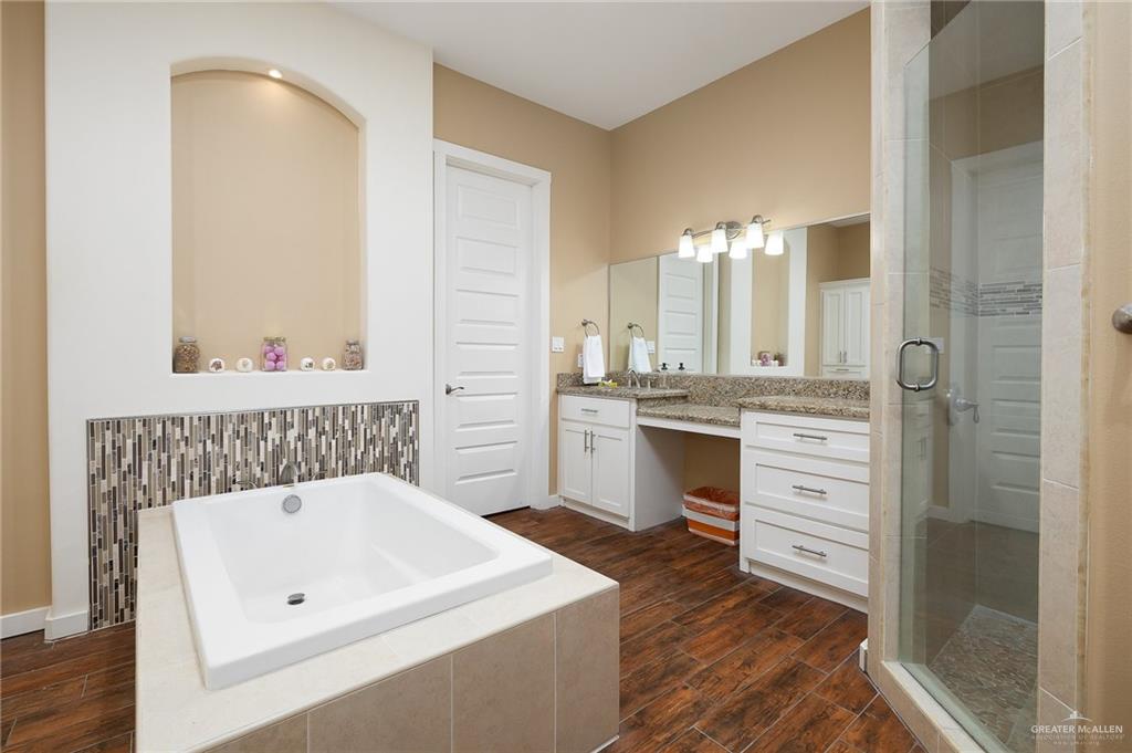 1408 May Drive, Edinburg, Texas image 16