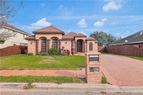 Apartment For Sale - 2213 E Ascot Drive<br/> Edinburg, TX 78542