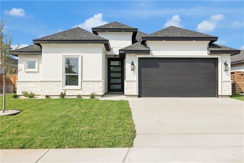 Photo of 1005 Rockford Drive, Alton, TX 78573 (MLS # 495005)