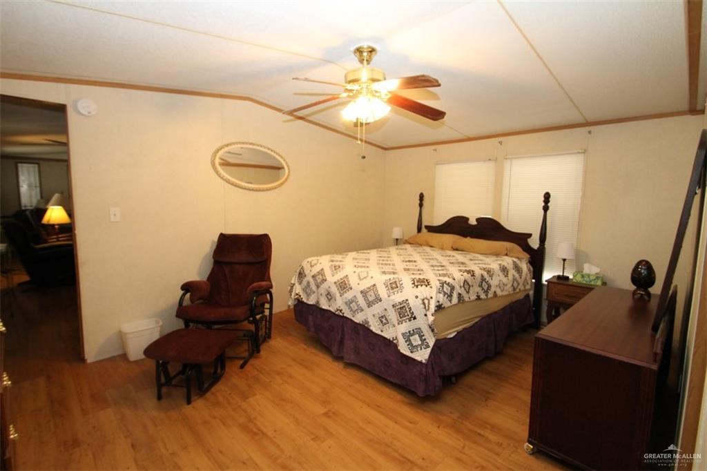 92 S Quiet Village Drive, Donna, Texas image 5