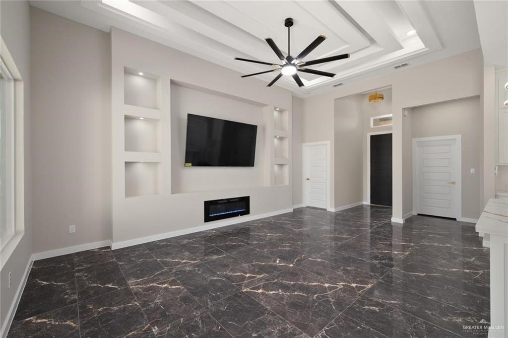 9510 N 71st Lane, McAllen, Texas image 3