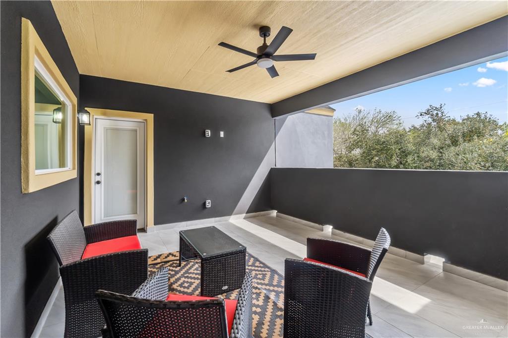 5520 N Crown Point Pt, Pharr, Texas image 24
