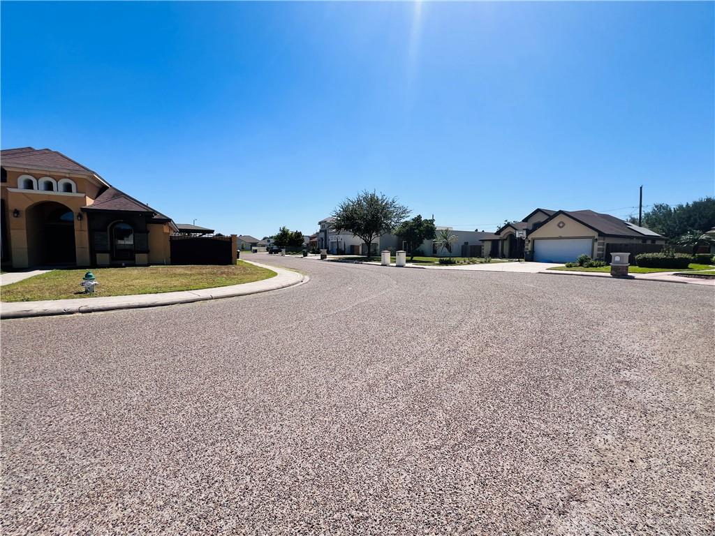 1106 W B Street, Mission, Texas image 4