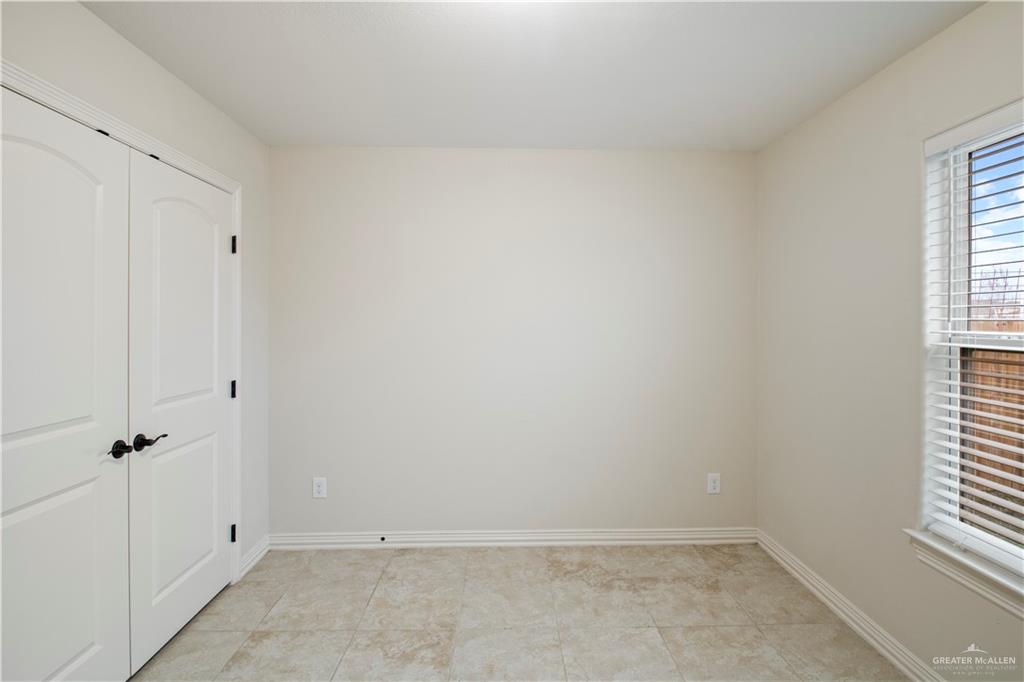 2111 26th Street, Hidalgo, Texas image 15