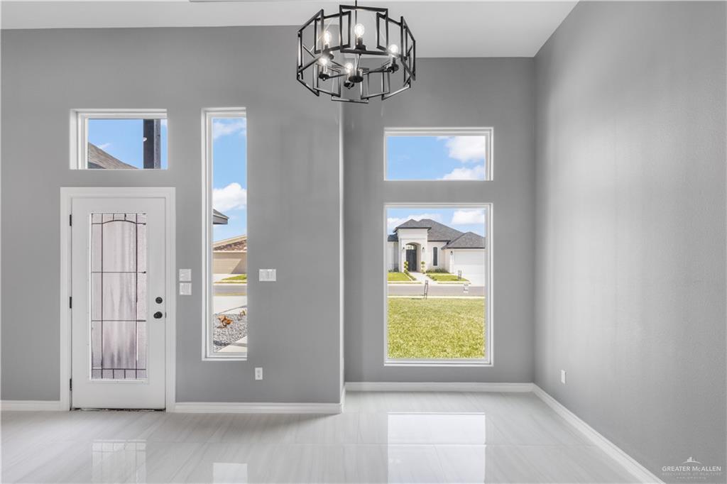 537 Kiki Street, Edinburg, Texas image 3
