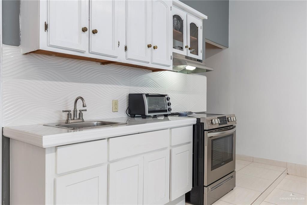 8413 N Main Street, McAllen, Texas image 35