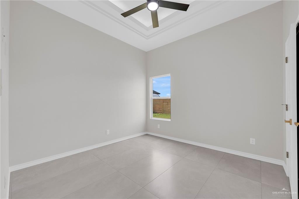 1609 Diplomat Drive, Edinburg, Texas image 15