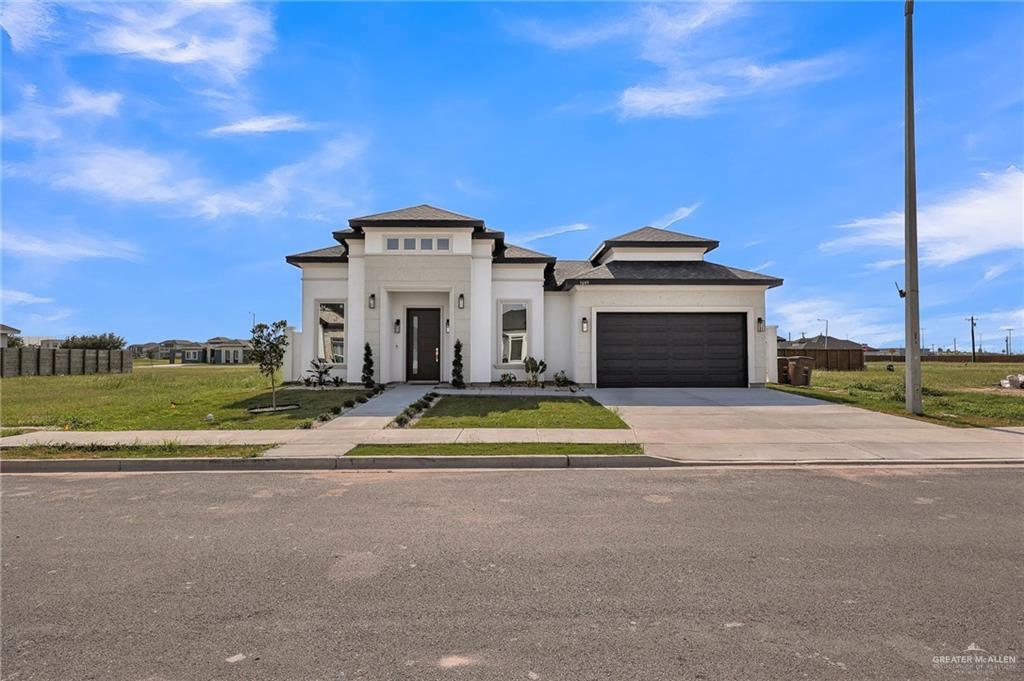 1609 Diplomat Drive, Edinburg, Texas image 2