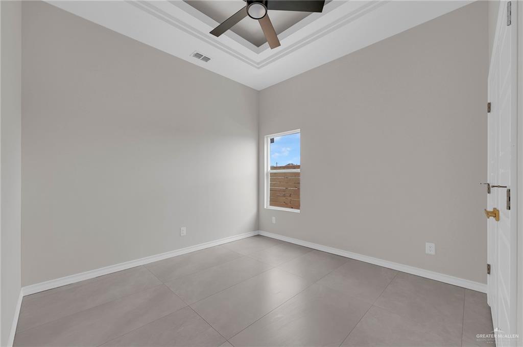 1609 Diplomat Drive, Edinburg, Texas image 13
