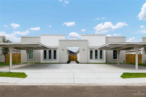 Apartment For Rent - 2613 E Hayes Avenue #1<br/> Alton, TX 78573