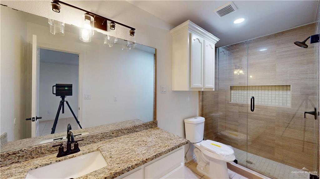 824 Rancho La Joya Street, La Joya, Texas image 12