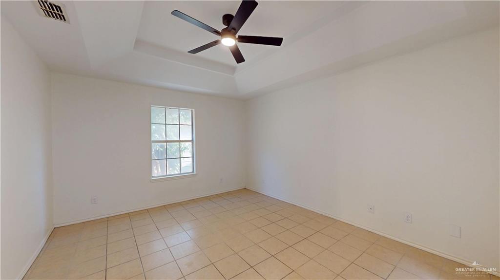 824 Rancho La Joya Street, La Joya, Texas image 10