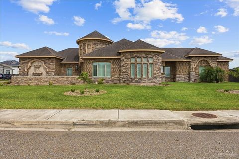 Photo of 315 N 17th Street, Hidalgo, TX 78577 (MLS # 502125)