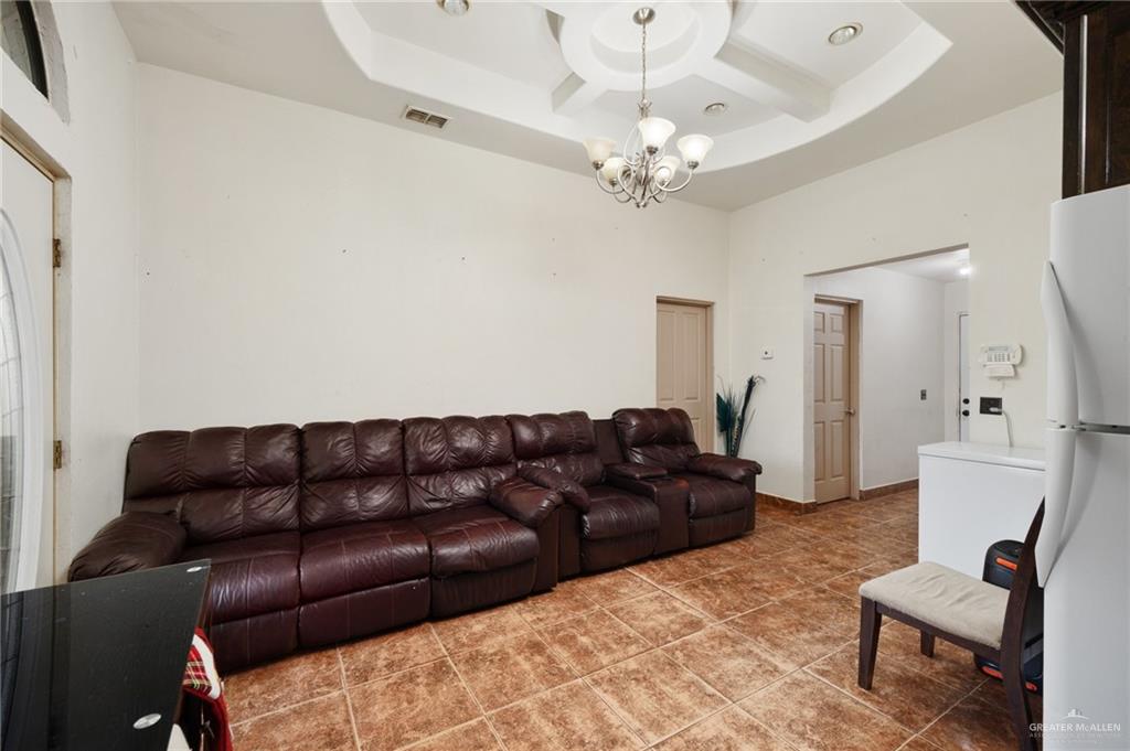 149 Lark Circle, Alamo, Texas image 3
